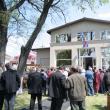 Sediul Primăriei din Burdujeni a fost asaltat de cetăţeni încă de la inaugurare
