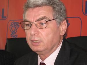 Constantin Gheorghe: „A angaja persoane din străinătate, străine de judeţ nu este o noutate pentru PSD”