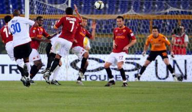 Fotbal: AS Roma a câştigat Cupa Italiei, după un meci în care Chivu a revenit pe teren la Inter Milano
