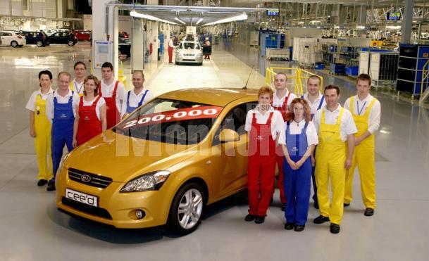  - Kia Cee'd deja 200.000 de unităţi produse