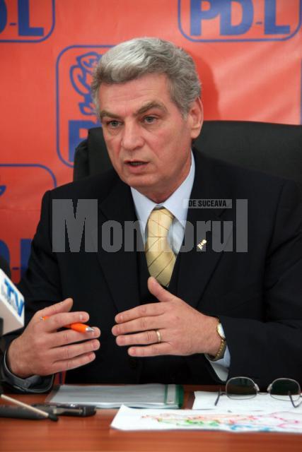 Constantin Gheorghe: „Îi cerem să renunţe la imunitate”