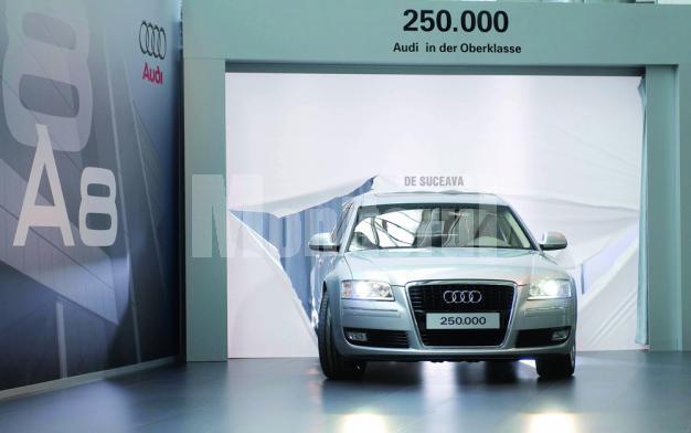 Audi A8 nr.250.000