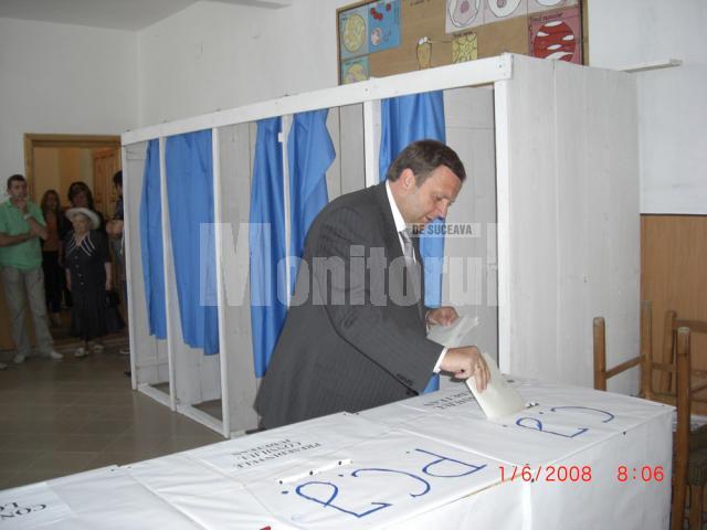 Gheorghe Flutur: „Am votat pentru schimbare, pentru dezvoltarea judeţului”