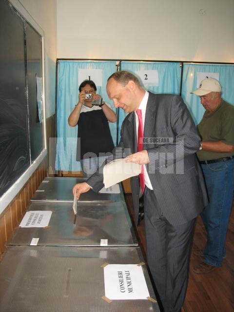 Ovidiu Donţu: . „Am votat petru o adminstrare mai bună a municipiului Suceava”