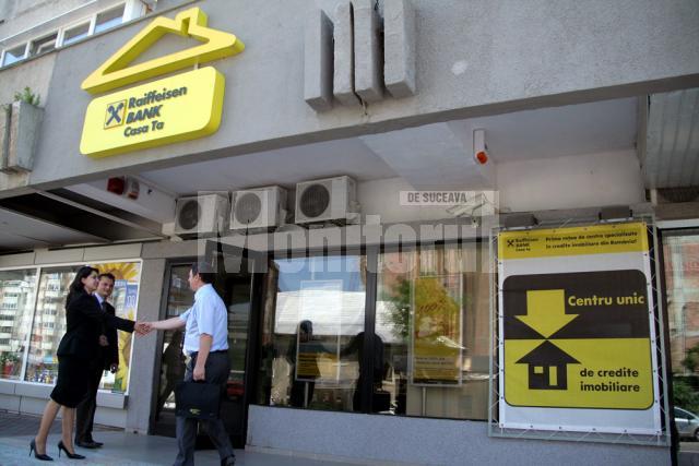 Raiffeisen Bank a inaugurat ieri primul centru de credite cu garanţie imobiliară din Suceava