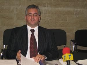 Ion Lungu: „Vom interzice să mai parcheze pe străzile Sucevei maşinile agabaritice”