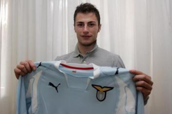 Radu Ştefan a devenit jucătorul lui Lazio