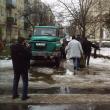 În lipsa vehiculelor de transport cadavre, morţii se cărau şi cu maşina de gunoi