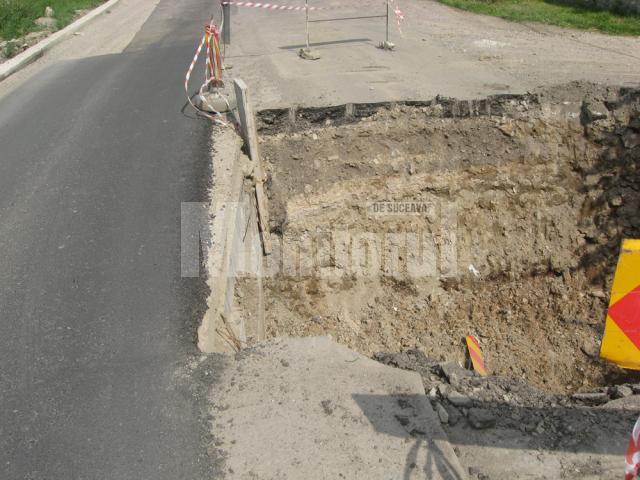 Campulung Moldovenesc - Pod in lucru nesemnalizat