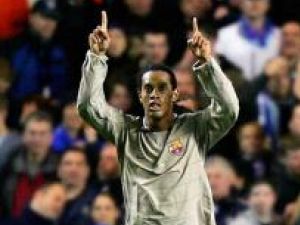 Ronaldinho s-a scuzat că a ajuns cu întârziere la AC Milan