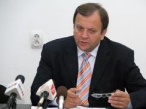 Flutur acuză: Fosta conducere a CJ nu a constituit fond de rezervă pentru situaţii de urgenţă