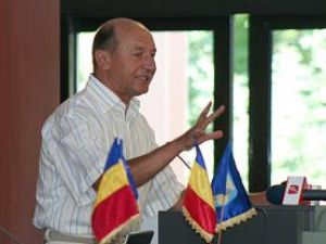 Traian Băsescu: „Am văzut acum, de curând, o atitudine imbecilă a unui ministru”. Foto: MEDIAFAX