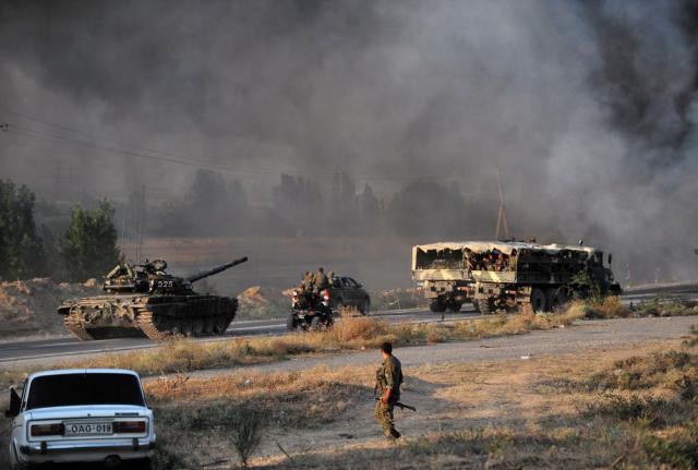 Forţele ruse au ocupat Gori iar trupele georgiene îşi întăresc poziţiile lângă capitala Tbilisi. Foto: AFP/MEDIAFAX