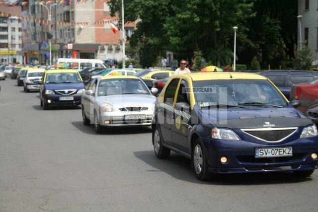 Unii taximetrişti suceveni se opun autorizării de noi taxiuri