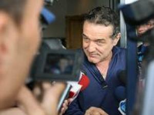 Gigi Becali: „Abel Moreno nu e pe listă, Pedriel nu e pe listă, Kapetanos e”. Foto: MEDIAFAX