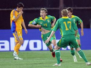 Debut cu stângul pentru naţionala României. Foto: MEDIAFAX