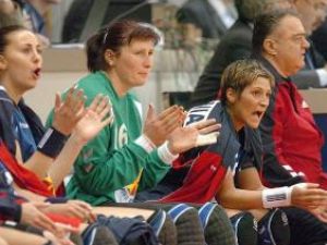 Echipa naţională de handbal feminin duce lipsă de un singur lucru, de antrenor