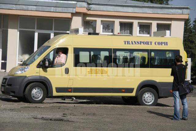 Nu toate  microbuzele şcolare din judeţul Suceava au licenţă de transport persoane