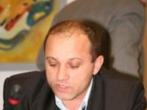 Daniel Cadariu: ”Am cerut din nou Ministerului Finanţelor Publice organizarea unei licitaţii pentru stabilirea operatorului privind distribuţia de gaze”