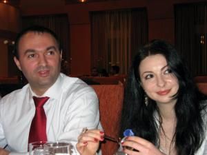 Cristian Adomniţei şi logodnica sa, Sabina Vişinari