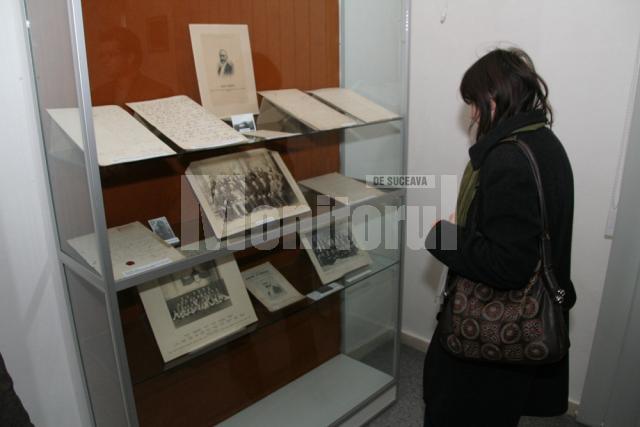 Expoziţie de suflet: „Cernăuţi 600”, la Complexul Muzeal al Bucovinei