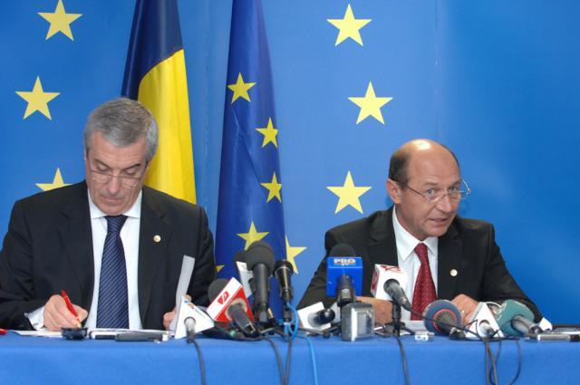 Băsescu avertizează: „criza economică nu ne iartă dacă nu suntem prudenţi