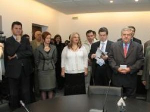 Semne: La înscrierea candidaturilor la BEJ, PSD a simţit „vântul schimbării”