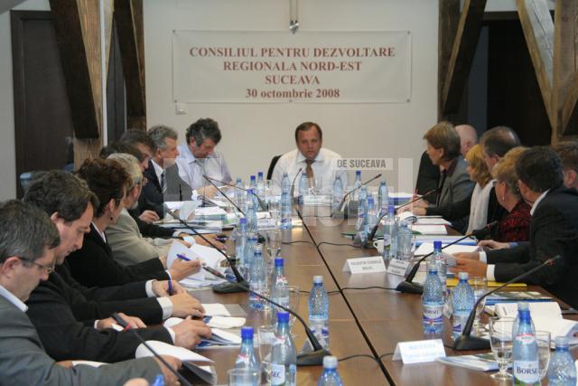Consiliul Regional de Dezvoltare NE întrunit, ieri, la Suceava, sub preşedinţia lui Gheorghe Flutur