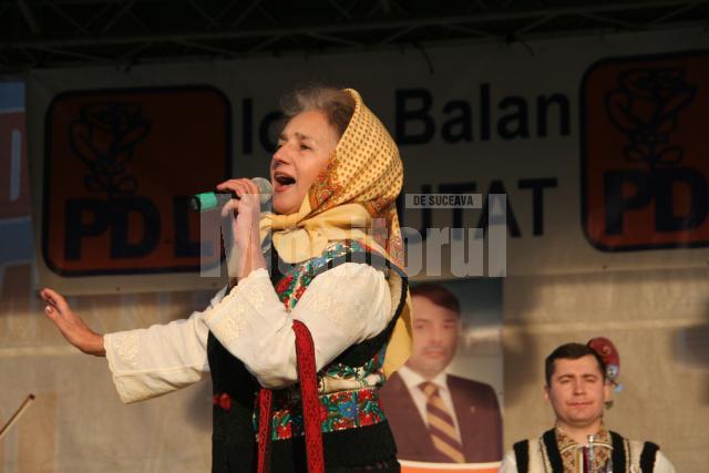 Concert: Ioan Bălan a adus folclorul autentic în Burdujeni