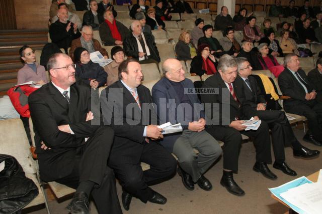 Liderii principalelor partide politice din Suceava s-au întâlnit, ieri, cu reprezentanţii unor minorităţi etnice din judeţ