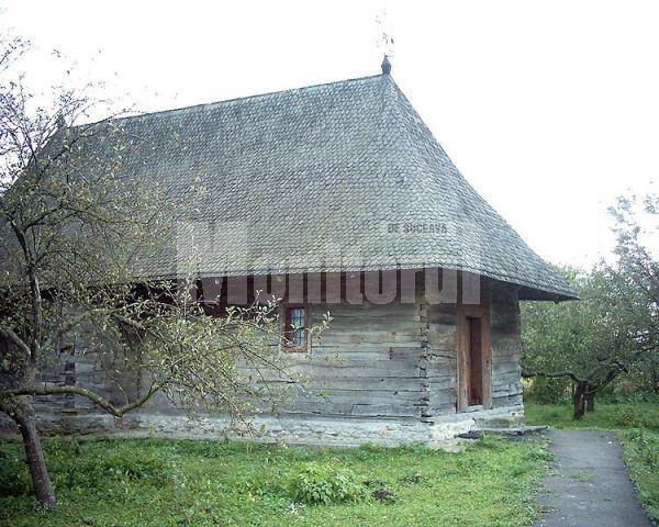 Biserica de lemn „Sfântul Nicolae” din satul Băneşti