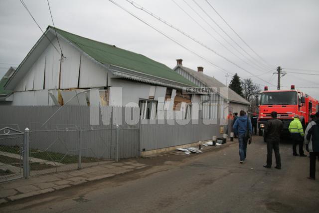 Accident: Răniţi după o explozie în casă, din cauza acumulărilor de gaze