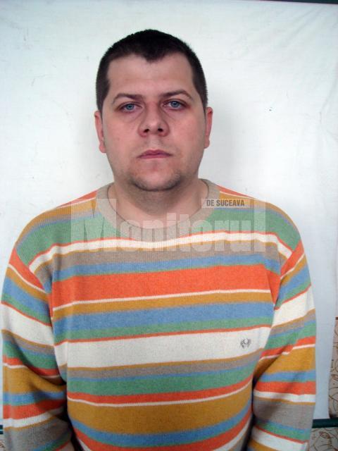 Liviu Fădoraş a fost reţinut ieri pentru 24 de ore pentru acuzaţiile de delapidare, fals şi uz de fals