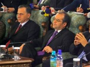 Liderii PDL şi PSD au discutat despre crearea unei majorităţi parlamentare şi formarea noului guvern. Foto: MEDIAFAX