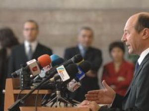Preşedintele Traian Băsescu a dat asigurări, ieri, că la 22 decembrie vom avea Guvern. Foto: Sorin LUPŞA