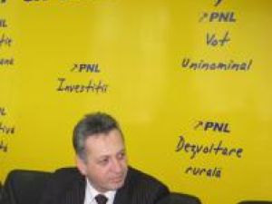 Relu Fenechiu: „Cei doi au argumentul numărului de voturi obţinut la alegerile parlamentare din judeţul Suceava”