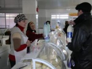 Pentru a putea să comercialezeze lapte care să nu reprezinte pericol pentru sănătatea populaţiei, crescătorii, trebuie să îl păstreze la temperaturi optime