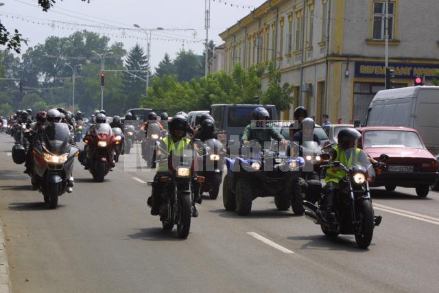 Clubul Bukowina MC din Rădăuţi, format din motociclişti din Rădăuţi, Suceava, Iaşi şi din SUA, va promova programul „Paşti în Bucovina”