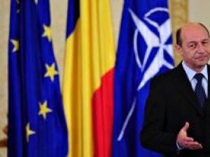 Băsescu: Demnitarii să nu fie desemnaţi pe interese din afara partidelor politice. Foto: MEDIAFAX