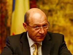 Traian Băsescu: „Consider că nu am jignit pe nimeni. Ca preşedinte, am apărat prin afirmaţii ce este scris în Constituţia României”. Foto: MEDIAFAX