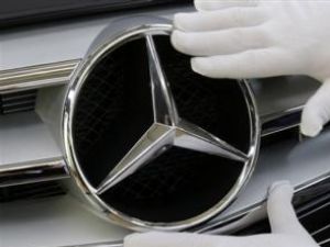 Industrie: Mercedes-Benz a inaugurat o nouă uzină în India