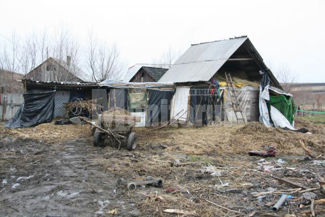 La Dorneşti trăieşte una dintre cele mai amărâte comunităţi de ţigani din judeţ