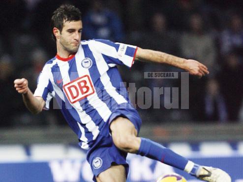 Maximilian Nicu ar putea debuta în tricoul României