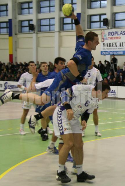 Handbal: Universitatea, la un punct de un loc de cupe europene