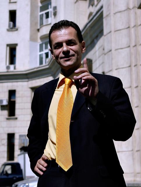 Ludovic Orban va fi prezent sâmbătă, 28 martie a.c., la adunarea de alegeri a Organizaţiei Municipale Suceava a PNL. Foto: MEDIAFAX