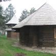 Biserica de lemn din incinta Muzeului Satului Bucovinean