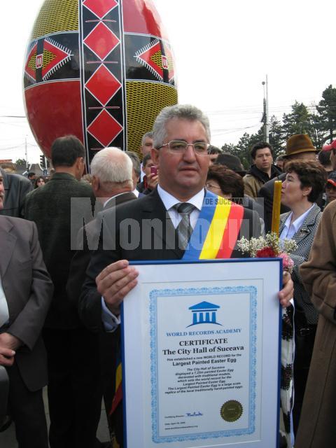 Ion Lungu  cu diploma de omologare a recordului