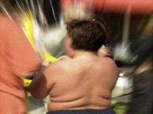 Copiii obezi devin adulţi obezi. Foto: Variopress