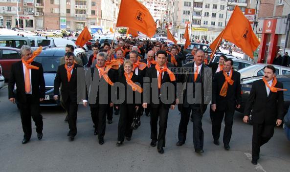 Sub sloganul „PD-L la bine şi la greu” democrat-liberalii suceveni au demarat campania electorală pentru alegerile europarlamentare din 7 iunie