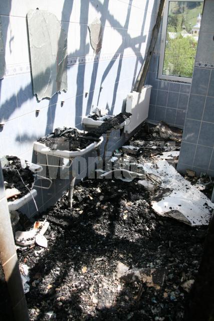 Fundu Moldovei: Copii salvaţi în ultima clipă dintr-un incendiu ce a cuprins Centrul de plasament „Visătorii”